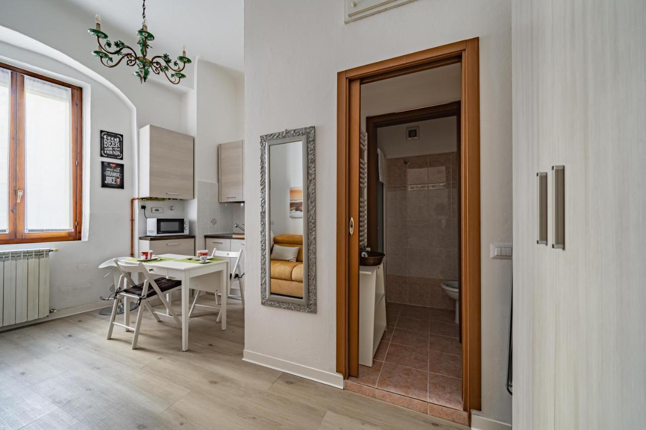 Milano, La Casetta Di Beatrice - By Host4U Eksteriør billede